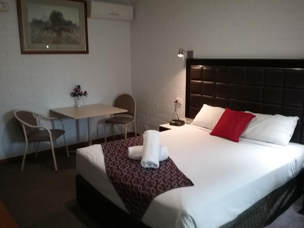 Pooraka Motor Inn Kültér fotó