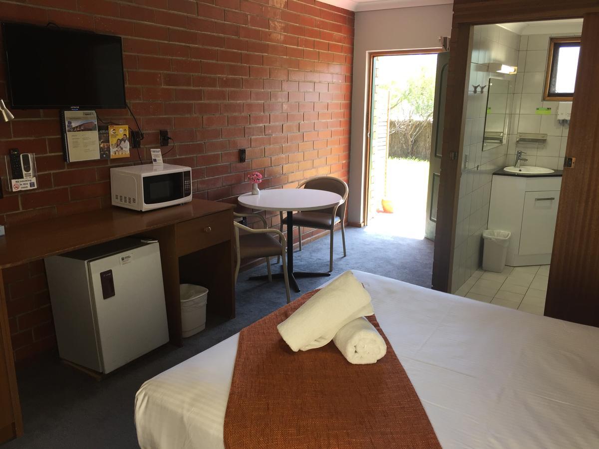 Pooraka Motor Inn Kültér fotó